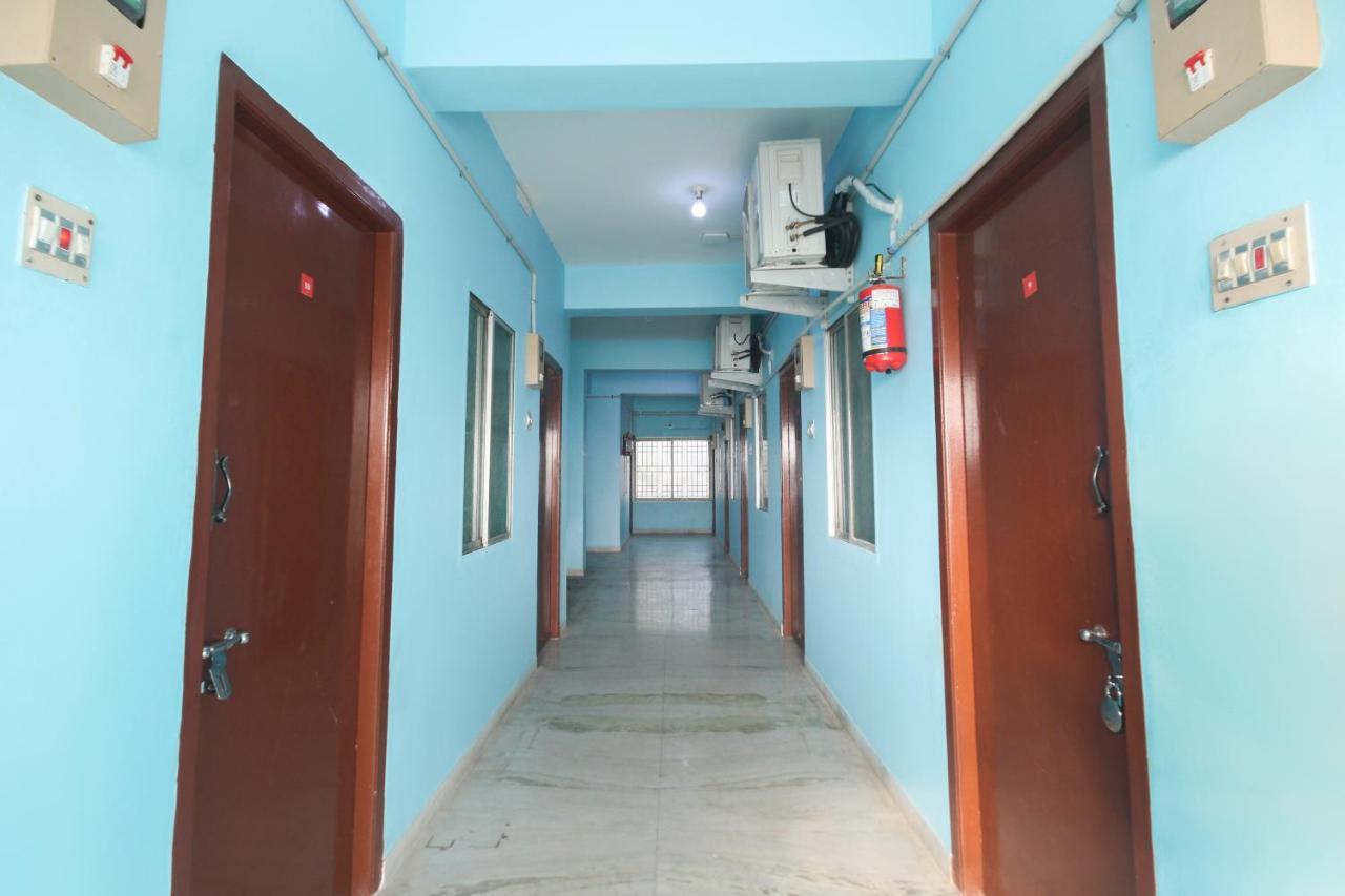Oyo Flagship 48158 Ss Towers Hotel Podanur Luaran gambar