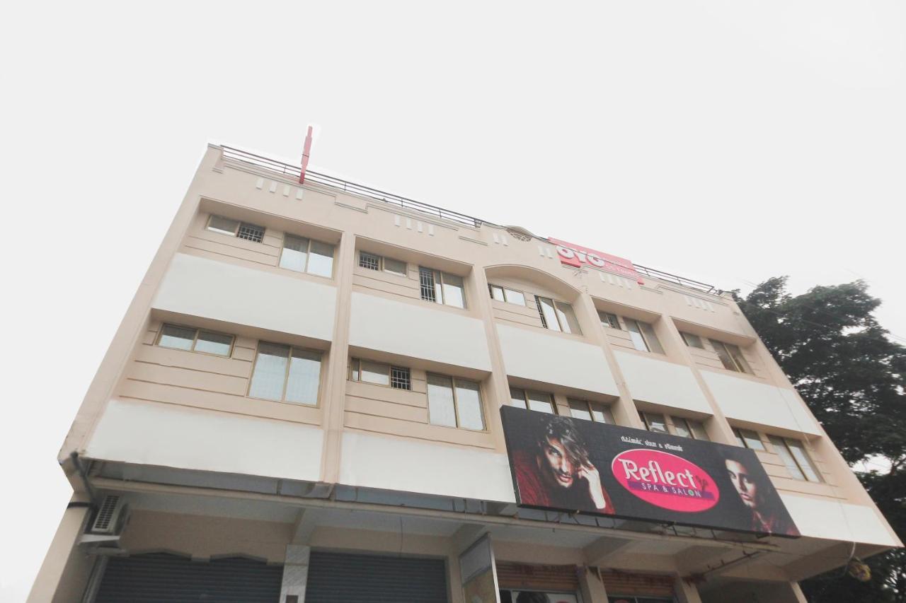 Oyo Flagship 48158 Ss Towers Hotel Podanur Luaran gambar