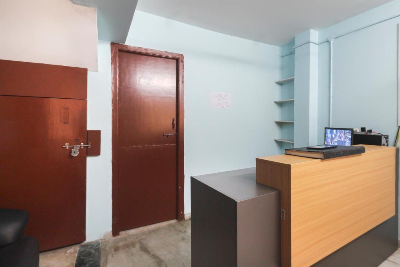 Oyo Flagship 48158 Ss Towers Hotel Podanur Luaran gambar